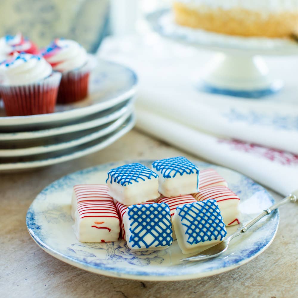 Giulietta Blue Salad/Dessert Plate