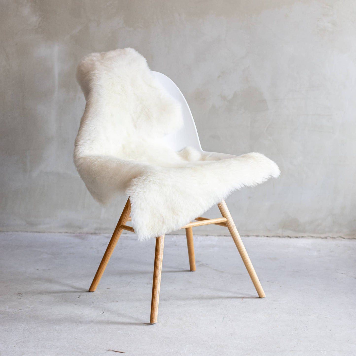 Authentic Dutch Texel Sheepskin - White