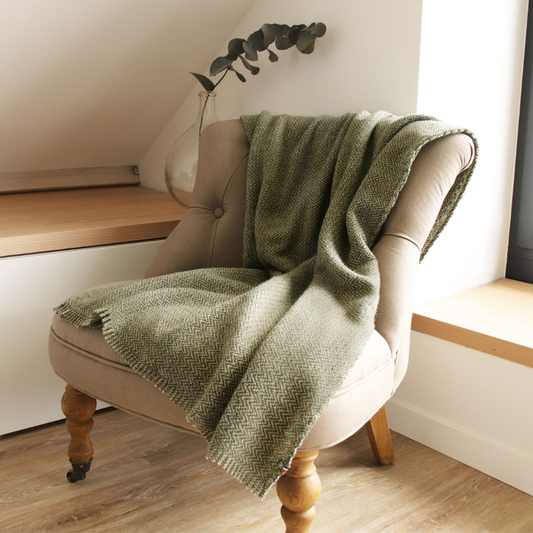 VANNES - Throw Blanket - Plaid 100% recycled material