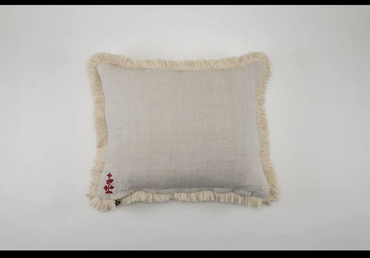 Lineage Botanica P185 pillows