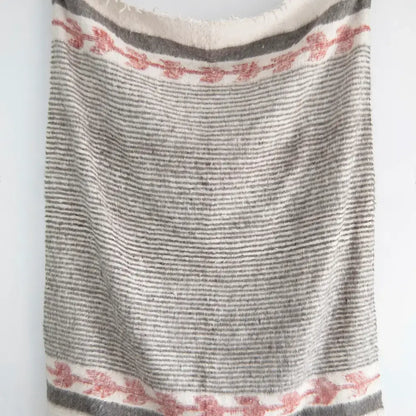 "Selene" Handmade Momo Blanket, Guatemala