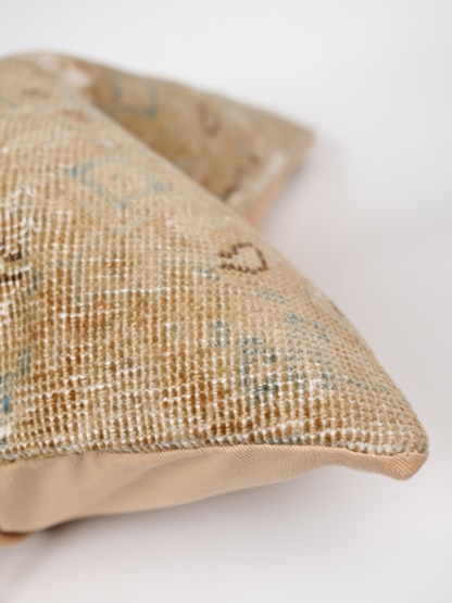 Safran Turkish Lumbar Pillow Cover