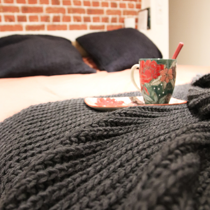 "Cannes" Chunky Knit Throw Blanket, Wool Blend