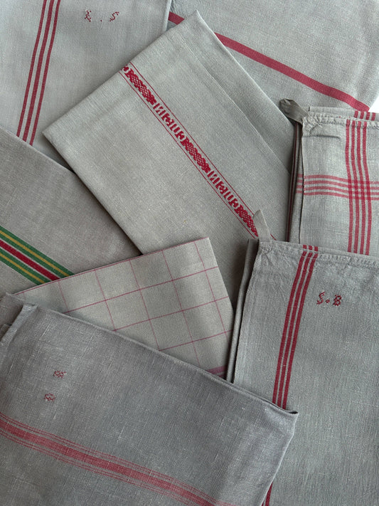 Vintage tea towel - Pearl - Various patterns