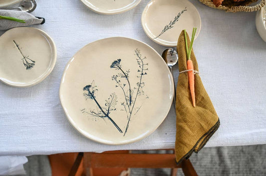 Handmade Ceramic Dinner Plate from Portugal – Hand Painted Floral Design | Artisanal Stoneware
