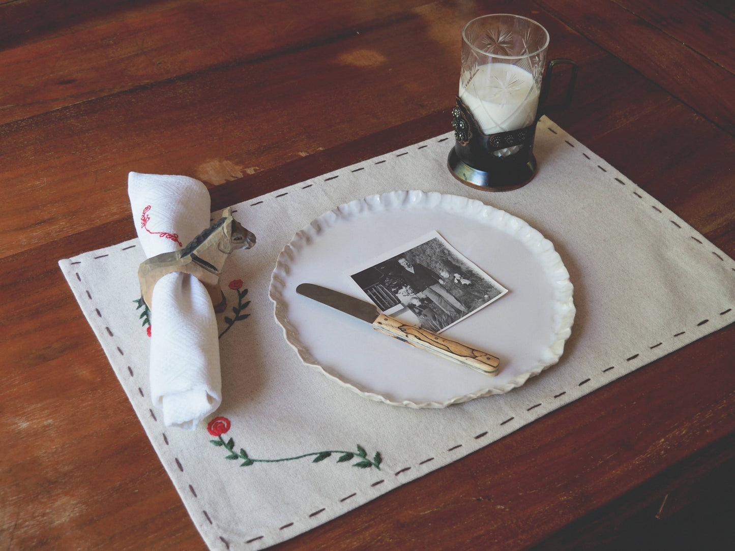 Embroidered Rose Napkin - Linen/Cotton - Set of 4