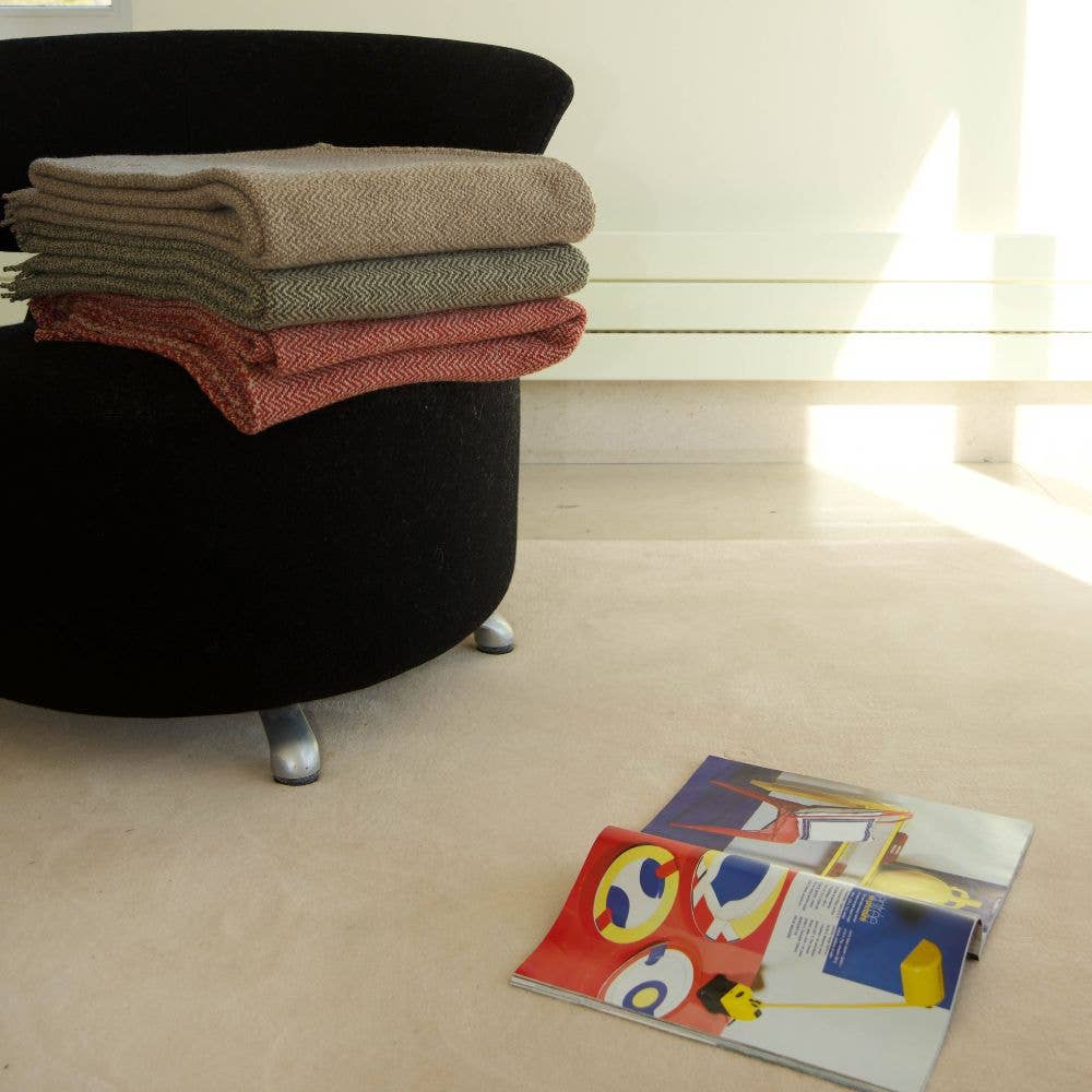 VANNES - Throw Blanket - Plaid 100% recycled material